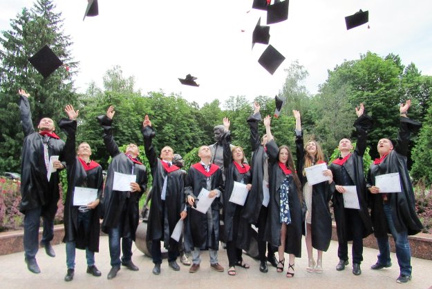 62034527_2193108930804845_6680224387955687424_o