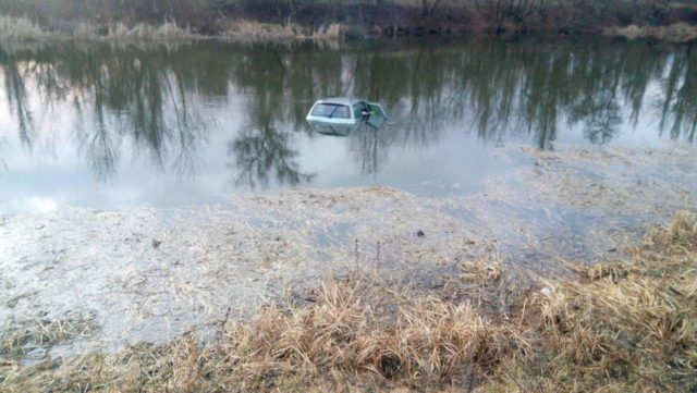 9CD52EE6-C691-4416-B200-58FE1135A46D